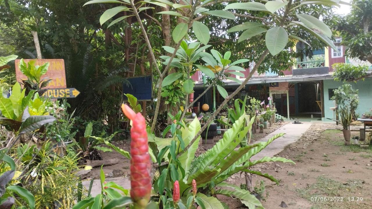 Tahan Guest House Kuala Tahan Exterior foto