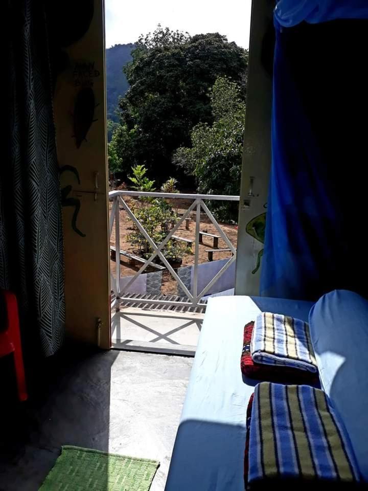 Tahan Guest House Kuala Tahan Habitación foto